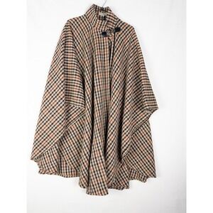 VTG Jimmy Hourihan Ireland Cape Womens M Tartan Plaid Knit Wool Dublin Winter